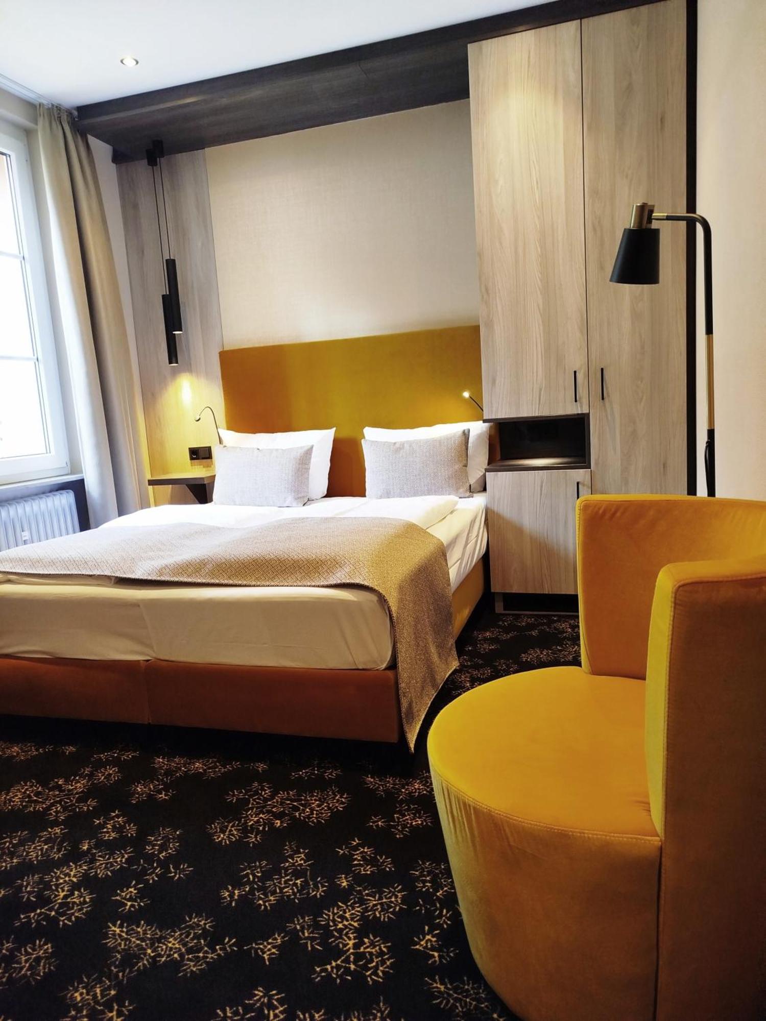 แอคเซนท์ วาลด์โฮเต็ล เรนเกา Hotel ไกเซนไฮม์ ภายนอก รูปภาพ